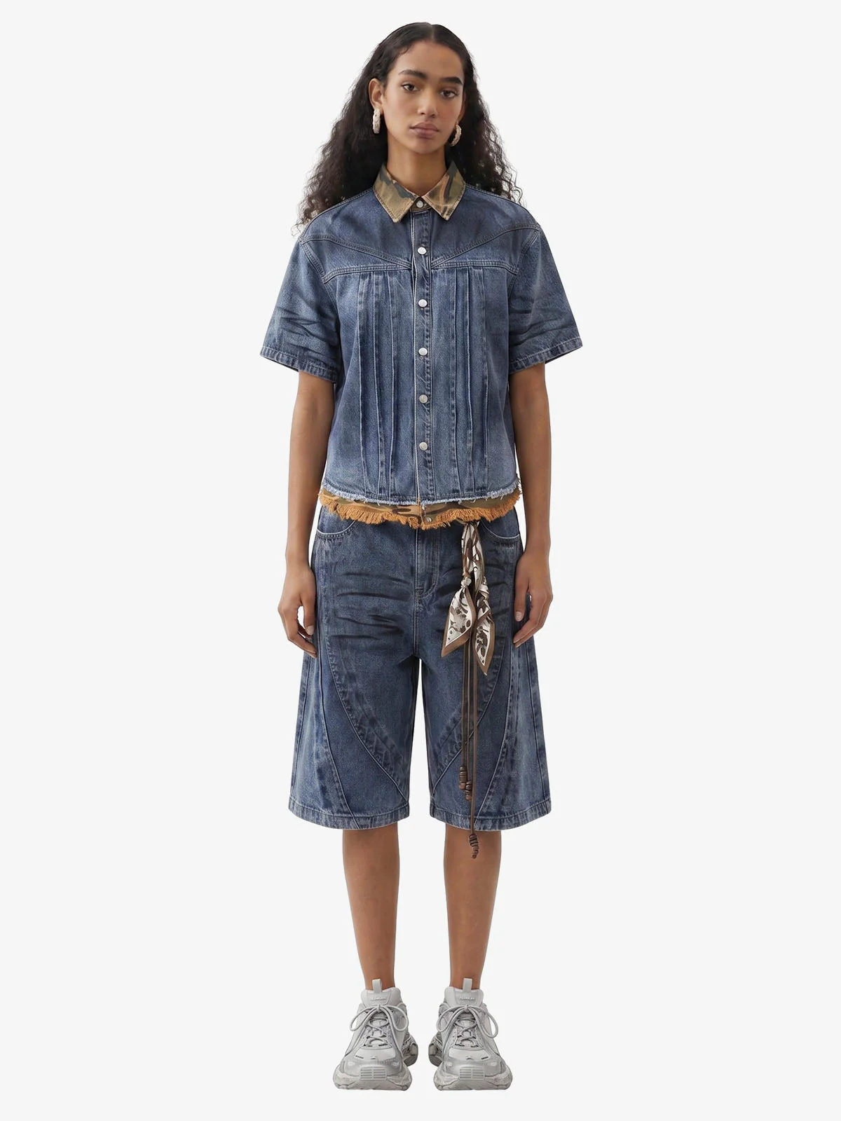 Camo-Trimmed Pleated Denim Utility Set - Image 6
