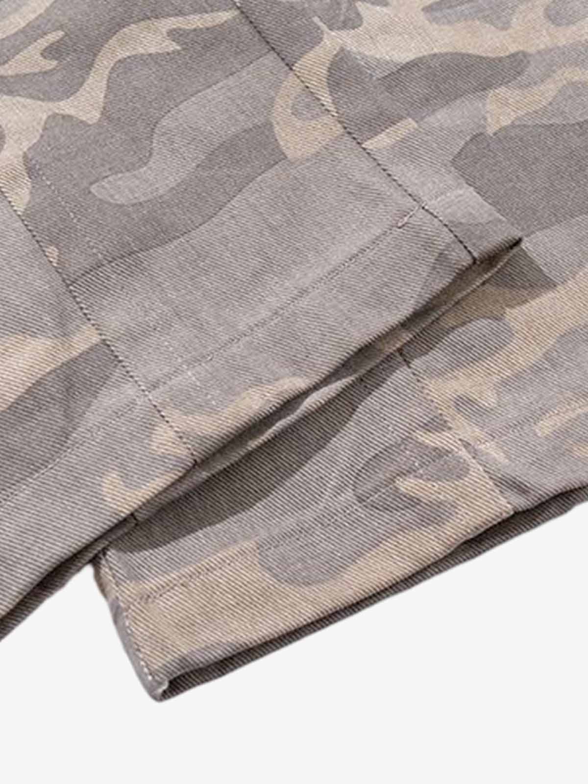 Contrast Waist Camo Cargo Pants - Image 4