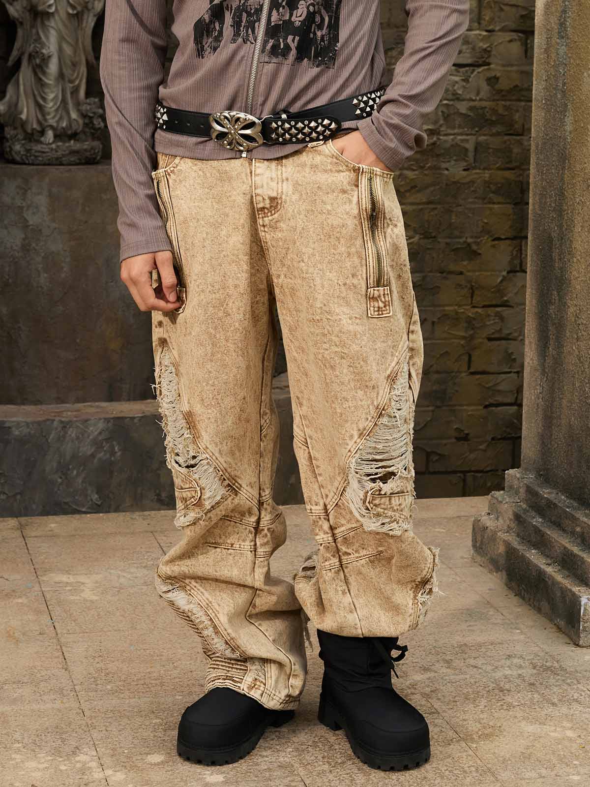 Distressed Raw-Edge Panel Sculpted Wide-Leg Jeans - 2590 - Image 10