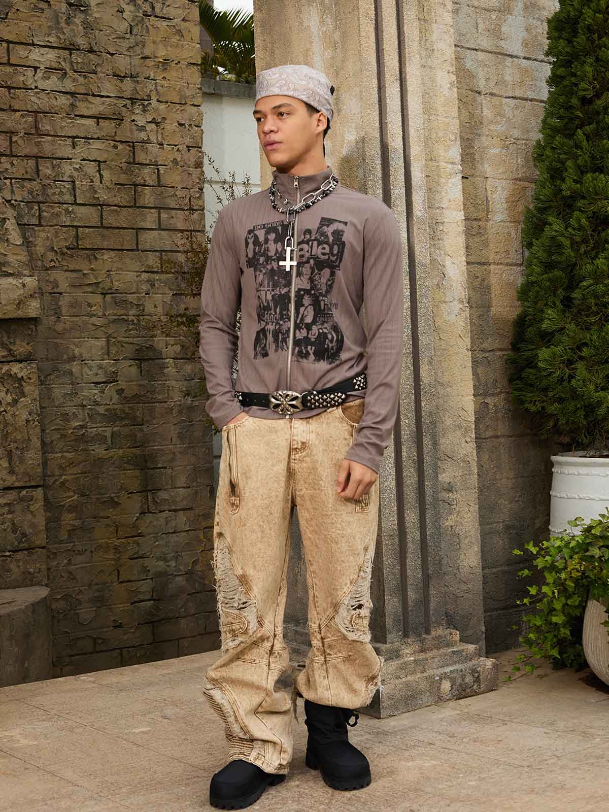 Distressed Raw-Edge Panel Sculpted Wide-Leg Jeans - 2590 - Image 13