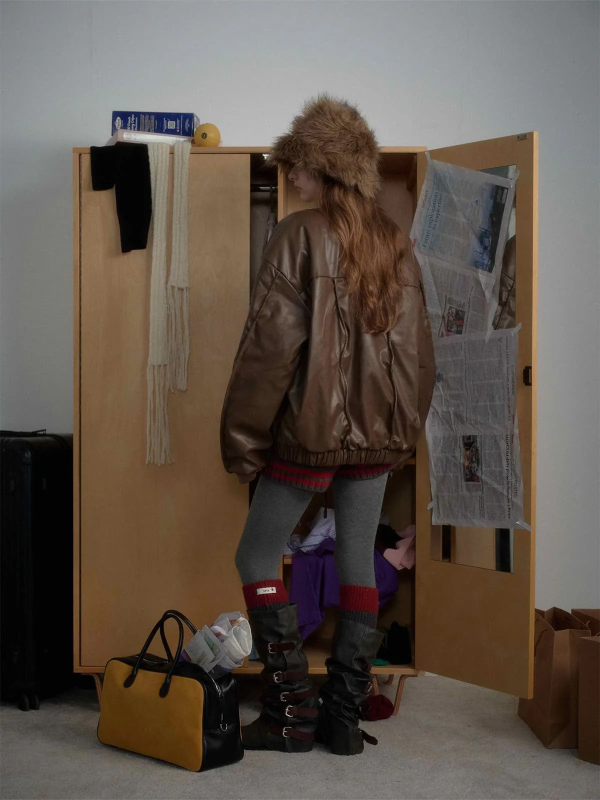 Retro Brown Faux Leather Zip-Up Bomber Jacket - Image 4